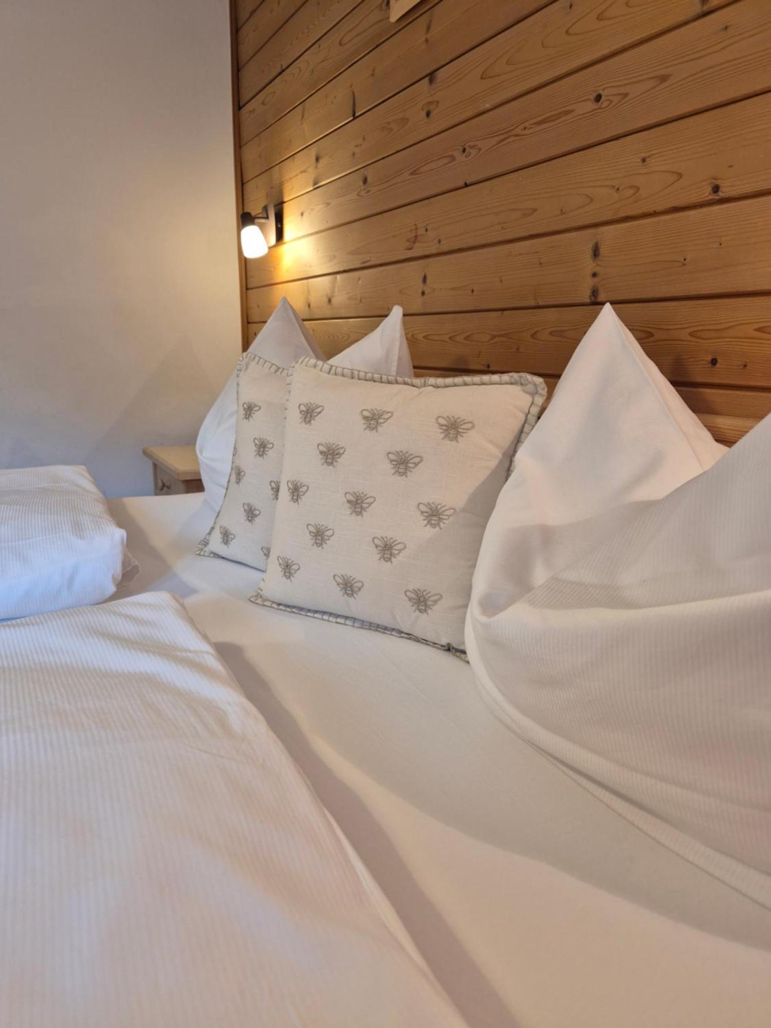 Garni Cir Hotel Santa Cristina Val Gardena ภายนอก รูปภาพ
